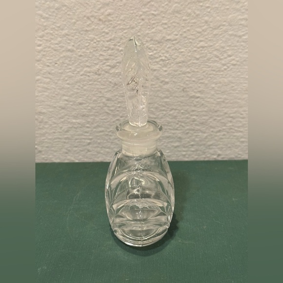 Vintage Cut Lead Crystal Perfume Bottle - Picture 3 of 11